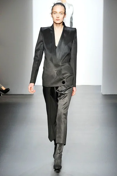 Look 26